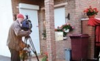 Novinari ispred kuće u mjestu Villers-au-Tertr / Foto: afp