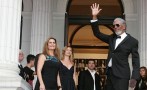 FOTO/SA CRVENOG TEPIHA:Burne ovacije za počasnog gosta Morgana Freemana