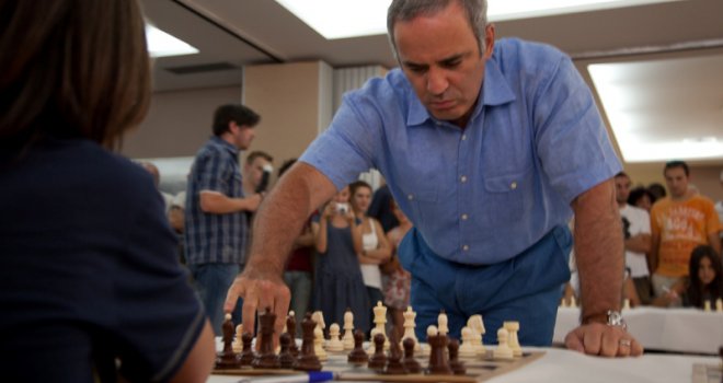 Gari Kasparov napao Šahovski savez BiH: Bosanci, razočarali ste me!