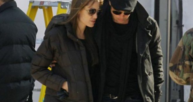 U tajnosti unajmila vilu: Angelina Jolie je razvod planirala puno prije navodnog incidenta između Brada i djece
