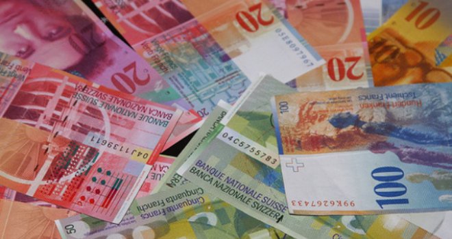 Nije tačno da je Evropski sud pravde valutnu klauzulu u švicarskim francima proglasio ništavnom!
