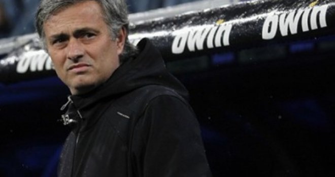 Jose Mourinho: City je opasniji bez Aguera