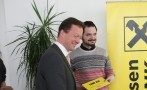 Potpisivanje memoranduma o saradnji između Raiffeisen banke i Akademije likovnih umjetnosti Sarajevo danas je ozvaničen nastavak saradnje ove dvije institucije na projektu Raiffeisen Galerija započete 2009. godine/ Foto: DEPO