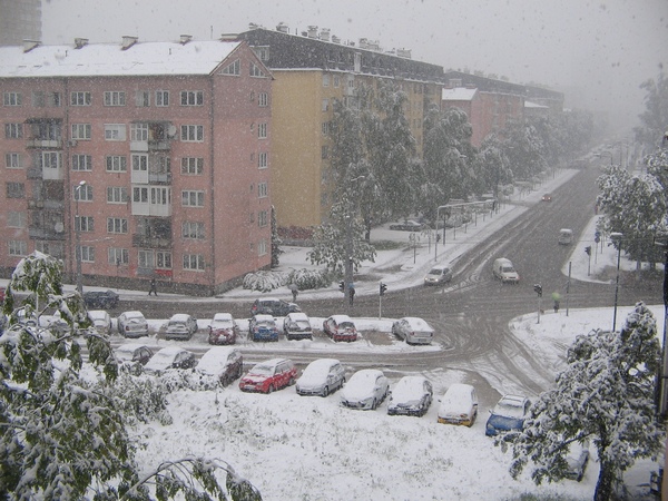 http://depo.ba/media/pictures/2012/05/14/c92f5801b43f39f915d2d8f8aae44ba6.jpg