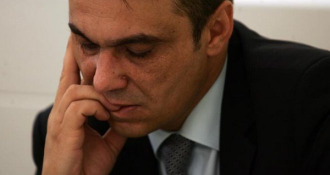 Stavovi iz FBiH: Ahmetović - Dodik će i dalje dobro živjeti, ali građani u RS-u neće