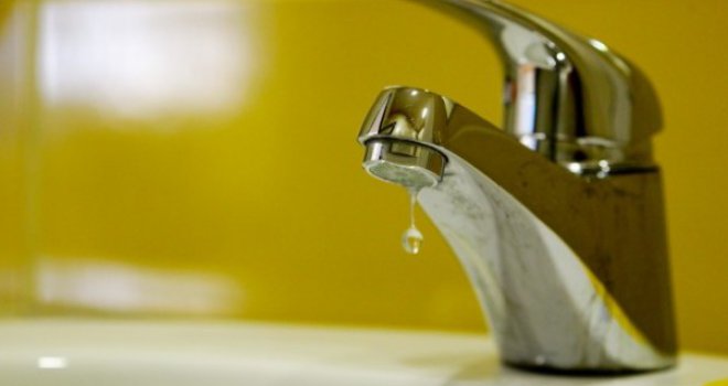 Cijela naselja bez vode: U velikom dijelu Sarajeva danas će biti suhe česme