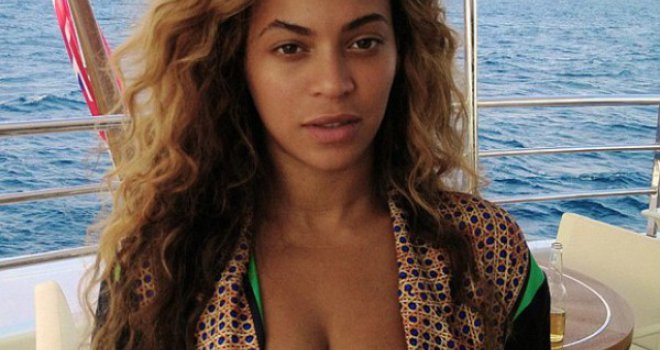 Fanovi iznenađeni novim izgledom Beyonce: Uh, ogromne su, zadrži ih i nakon trudnoće!