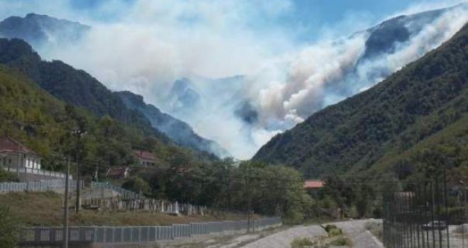 Zbog požara u Jablanici vatrogasci ponovno na terenu