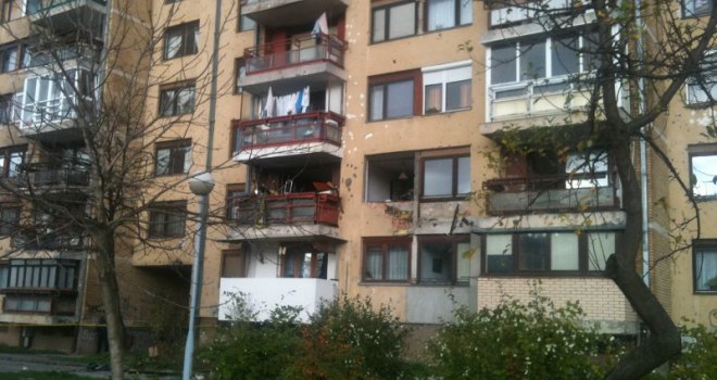 Samoubistvo u Sarajevu: Muškarac na Dobrinji sa zgrade skočio u smrt
