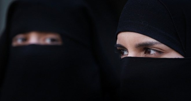 Četiri djevojčice krenule na Bliski istok s 'romantičnom idejom o udaji za džihadistu'