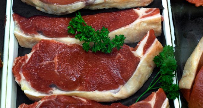 Šta, zapravo, jedemo: Staro smrznuto meso iz EU prodaju kao svježe