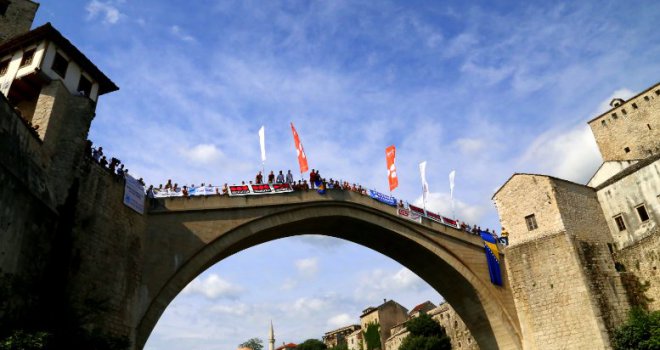 Red Bull Cliff Diving svjetsko prvenstvo 15. 08. u Mostaru