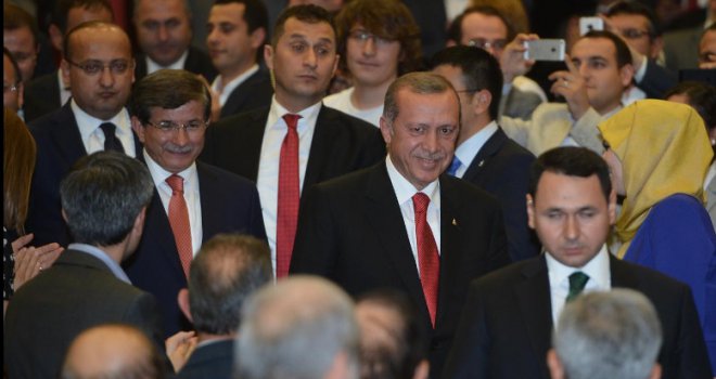 Ahmet Davutoglu kandidat za novog predsjednika AK Partije i premijera Turske