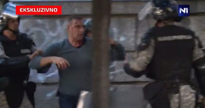 Suspendovana petorica policajaca koji su pretukli brata premijera Aleksandra Vučića