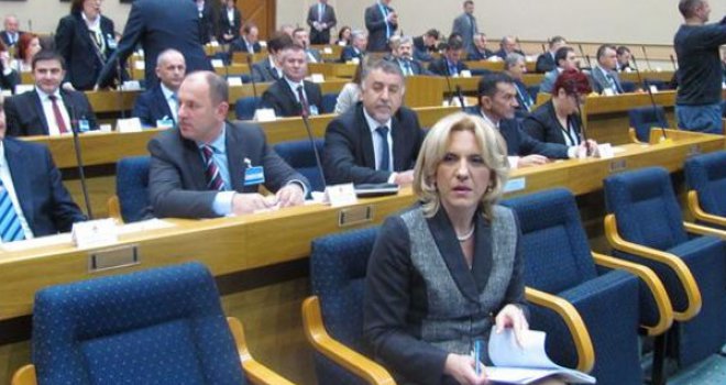 Ovo su novi ministri Republike Srpske, uz mandatarku Cvijanović još tri žene