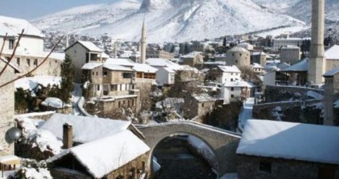 Mostar i Hercegovina osvanuli pod snijegom