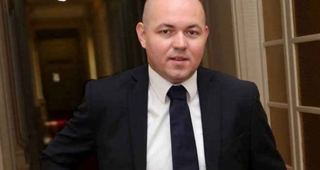 Damir Bećirović: Ne pada mi na pamet da rješavam odnose unutar vladajuće koalicije!