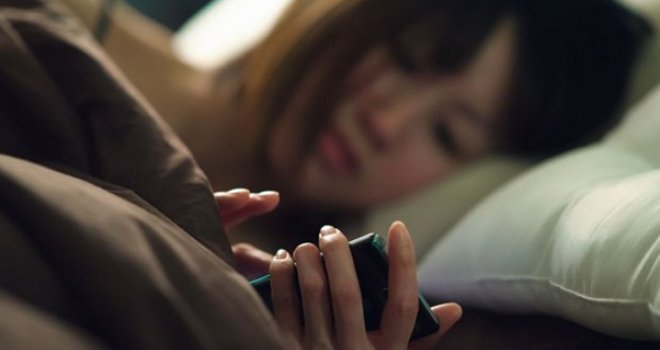 Stručnjaci otkrivaju: Ako punite svoj mobitel preko noći, onda ovo morate znati