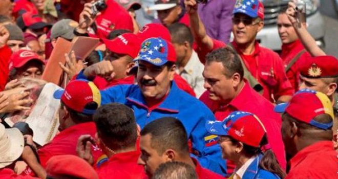 Pobjeda bivšeg šofera autobusa koji je naslijedio Chaveza: Maduro ponovo izabran za predsjednika Venecuele