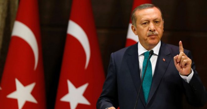 Erdogan spreman dati ostavku ukoliko se dokaže da Turska trguje ISIL-ovom naftom