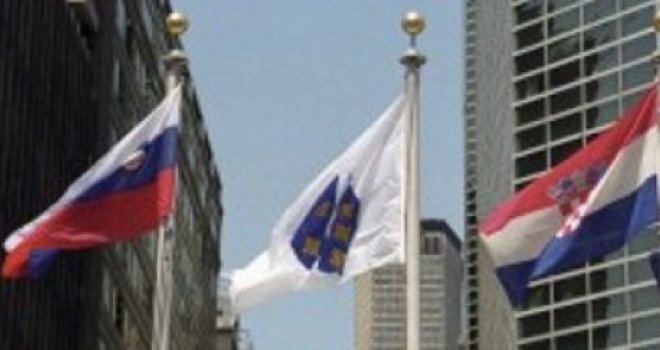 Prije 23 godine zastava s ljiljanima se zaviorila ispred Ujedinjenih nacija