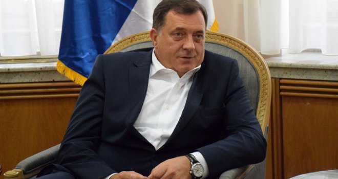 Dodik: Građani RS-a će na referendumu reći šta misle o nametnutim odlukama OHR-a