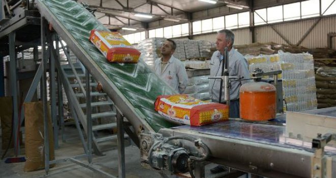 U najvećem mlinu na Balkanu: Novo pakovanje KLAS-ovog brašna T-500 25 kg