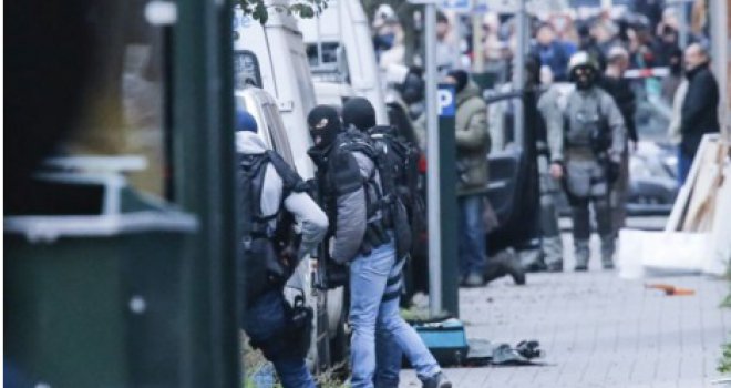 Autom se pokušao zabiti u masu ljudi, centar Antwerpena pun vojske