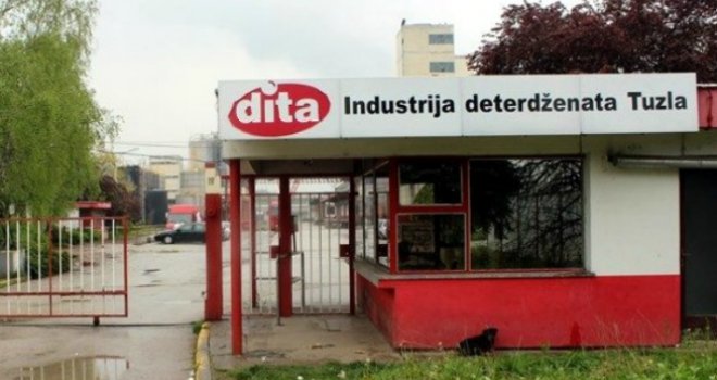 Firma LAFAT KOMERC iz Kalesije pomaže  fabrici DITA Tuzla: Besplatna reklamna kampanja za nekadašnjeg giganta 