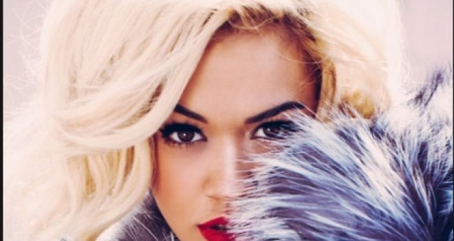 Šta se dogodilo s licem mlade pjevačice: Rita Ora šokirala fanove!