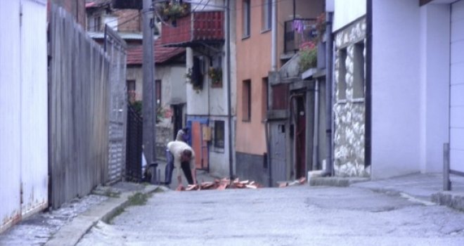 Bomba na Vratniku bačena u blizini kuće kandidata za načelnika općine: Reagovali iz Građanskog saveza