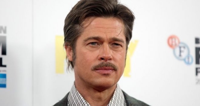 Vraća se plavušama: Pogledajte u kojoj je glumici Brad Pitt našao utjehu