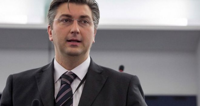 Preslagivanje parlamentarne većine: Plenković dobio jedinstvenu potporu Predsjedništva HDZ-a