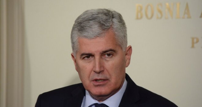 Čović: Evidentno je da parlamentarna većina u Bosne i Hercegovine ne postoji već neko vrijeme