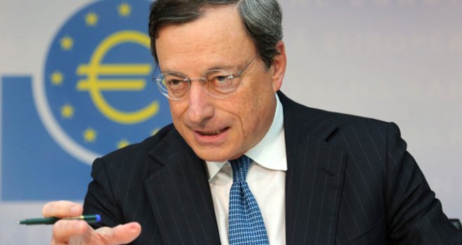 Mario Draghi: Desničari u Evropi odvlače pažnju s bitnih reformi i stavljaju teško breme na ECB