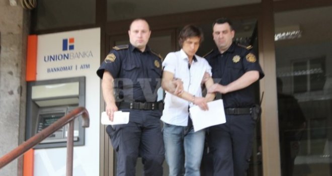 Trostruki ubica Nezir Kamenica se u zatvoru pokušao isjeći žiletom, spriječili ga čuvari...