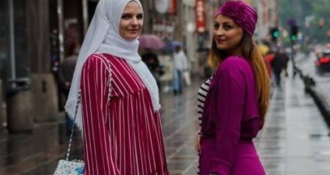 Ramazanska modna ponuda u Sarajevu:  Šta obući pred polazak na iftar ili teravih namaz?