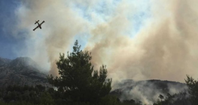 Crna Gora u gašenju požara traži pomoć od EU