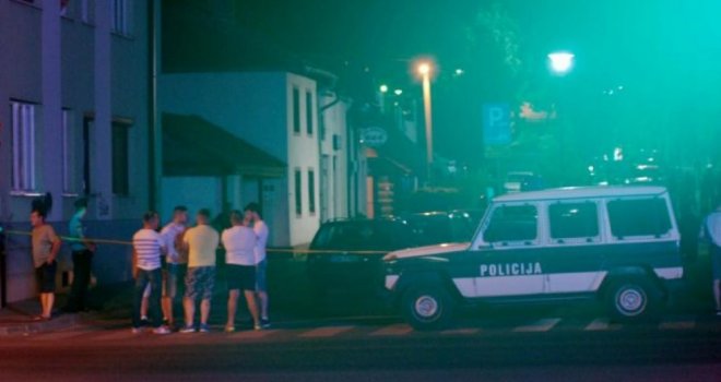 Muškarac ubijen ispred restorana u Tuzli, uhapšena jedna osoba