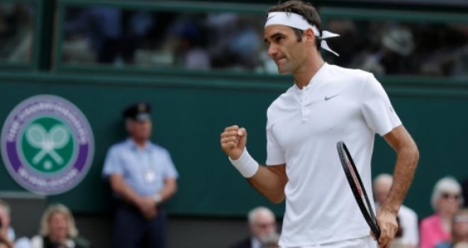 Neuništivi Federer 'pojeo' Čilića: Osvojio Wimbledon sa 3:0 u setovima