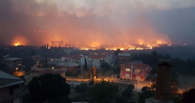 Poznat uzrok velikog požara u Splitu i Omišu, u toku istraga o odgovornima
