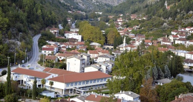 Zemljotres u Bosni i Hercegovini, podrhtavanje tla u Stocu