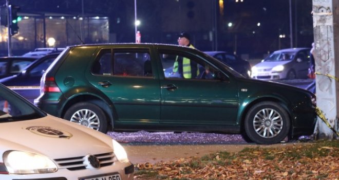 Tragičan udes u centru Sarajeva: Vozač Golfa umro za volanom
