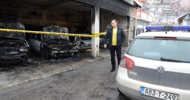 Zapaljena garaža i četiri vozila bivšem vozaču Fahrudina Radončića