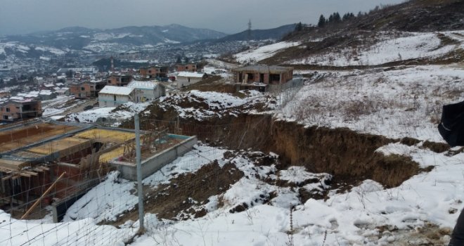 Gradnja elitnog naselja 'Poljine Hills' izazvala klizište, ugroženo cijelo naselje i lokalni put