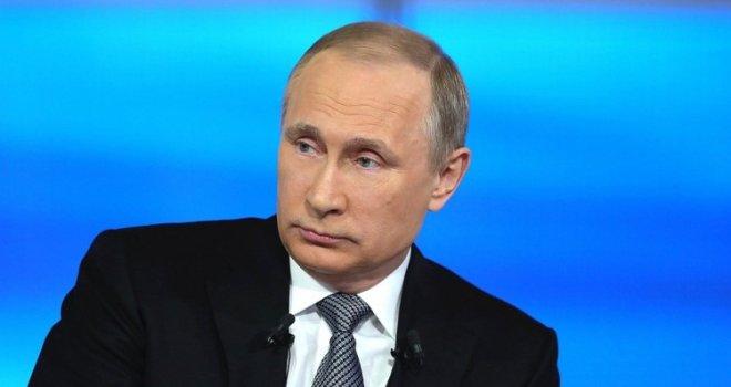 Putin se prvi put oglasio o incidentu: 'Unaprijed pripremana provokacija kako bi se uvelo ratno stanje u Ukrajini'