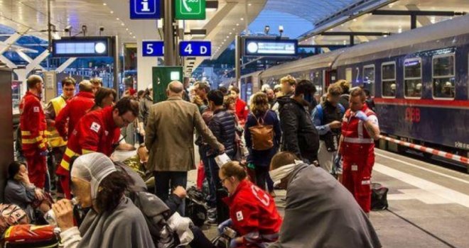 U sudaru vozova na željezničkoj stanici u Salzburgu povrijeđeno 40 ljudi