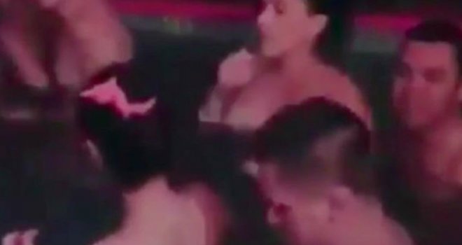 Seks-skandal uoči Svjetskog prvenstva: Procurila snimka zabave s prostitutkama u bazenu