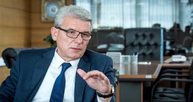 Džaferović: Kontrola naoružavanja je obaveza iz Dejtona, Vučić je bespotrebno nervozan