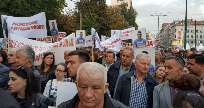 Sarajevska policija prijavila sudu Muriza Memića zbog protesta 5. oktobra